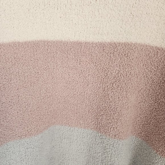 Mia & Tess Colorblock Sweater, Size S, EUC - Picture 3 of 4